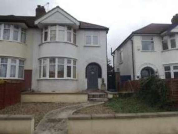 3 Bedroom End of Ter...